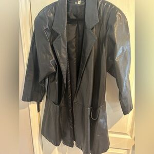Elegant Vintage Black Leather Women's Coat